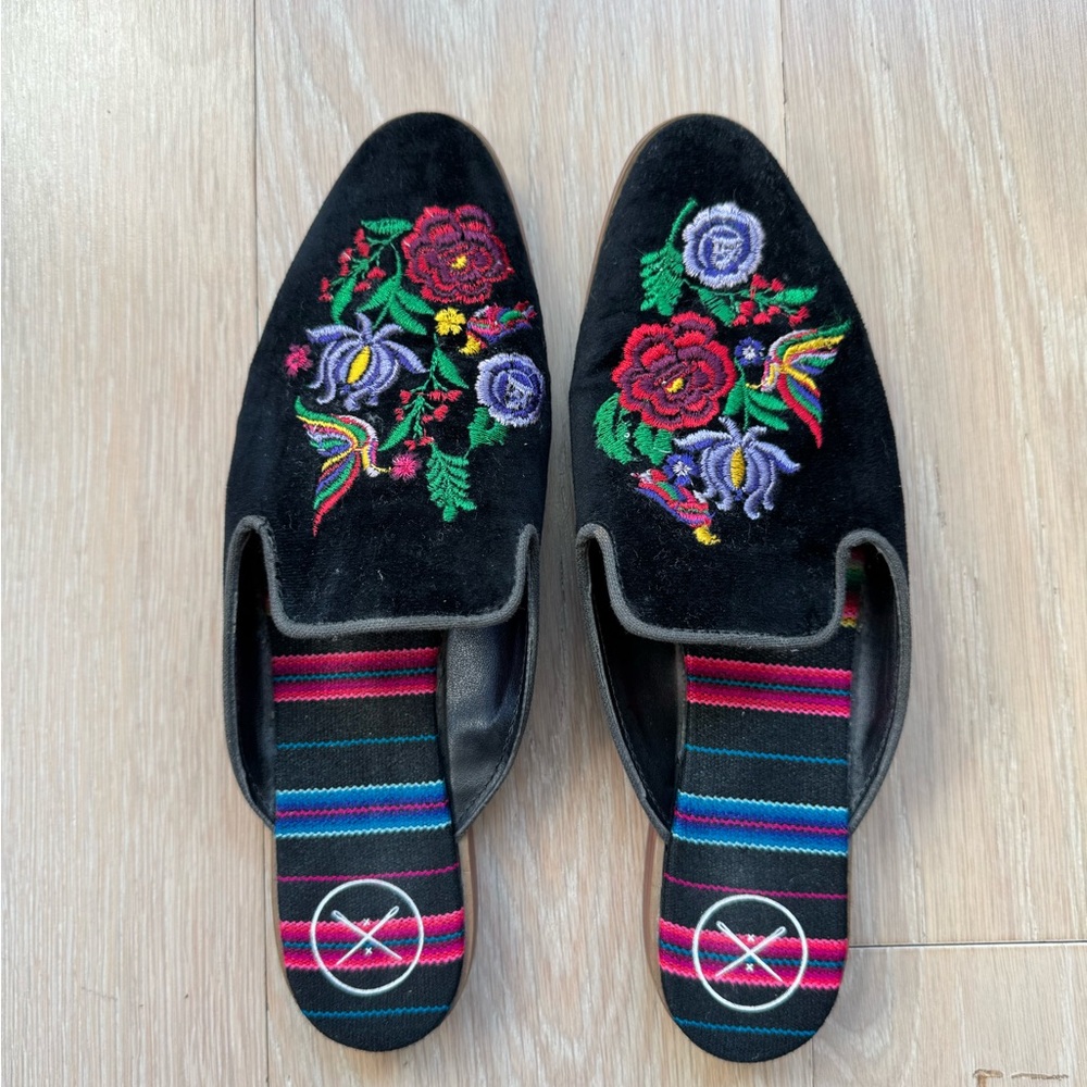 Inkkas Embroidered Black Slip-On Women's Shoes